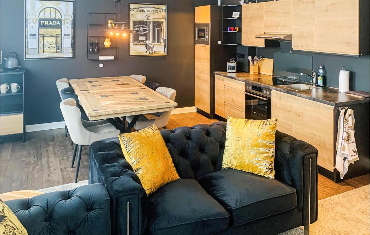 Beautiful Apartment In Mettmann With Wifi Экстерьер фото